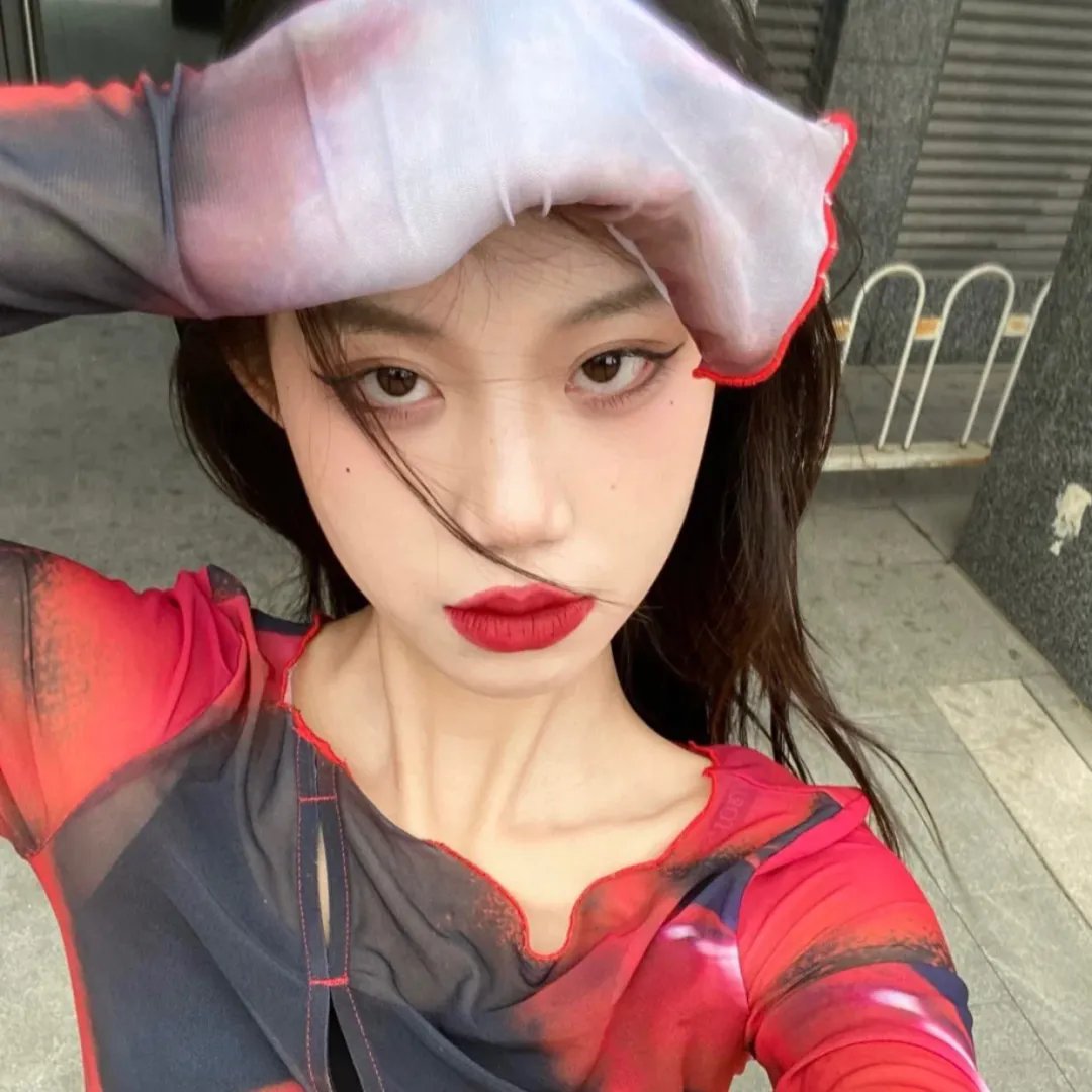 哥斯拉对美加洛